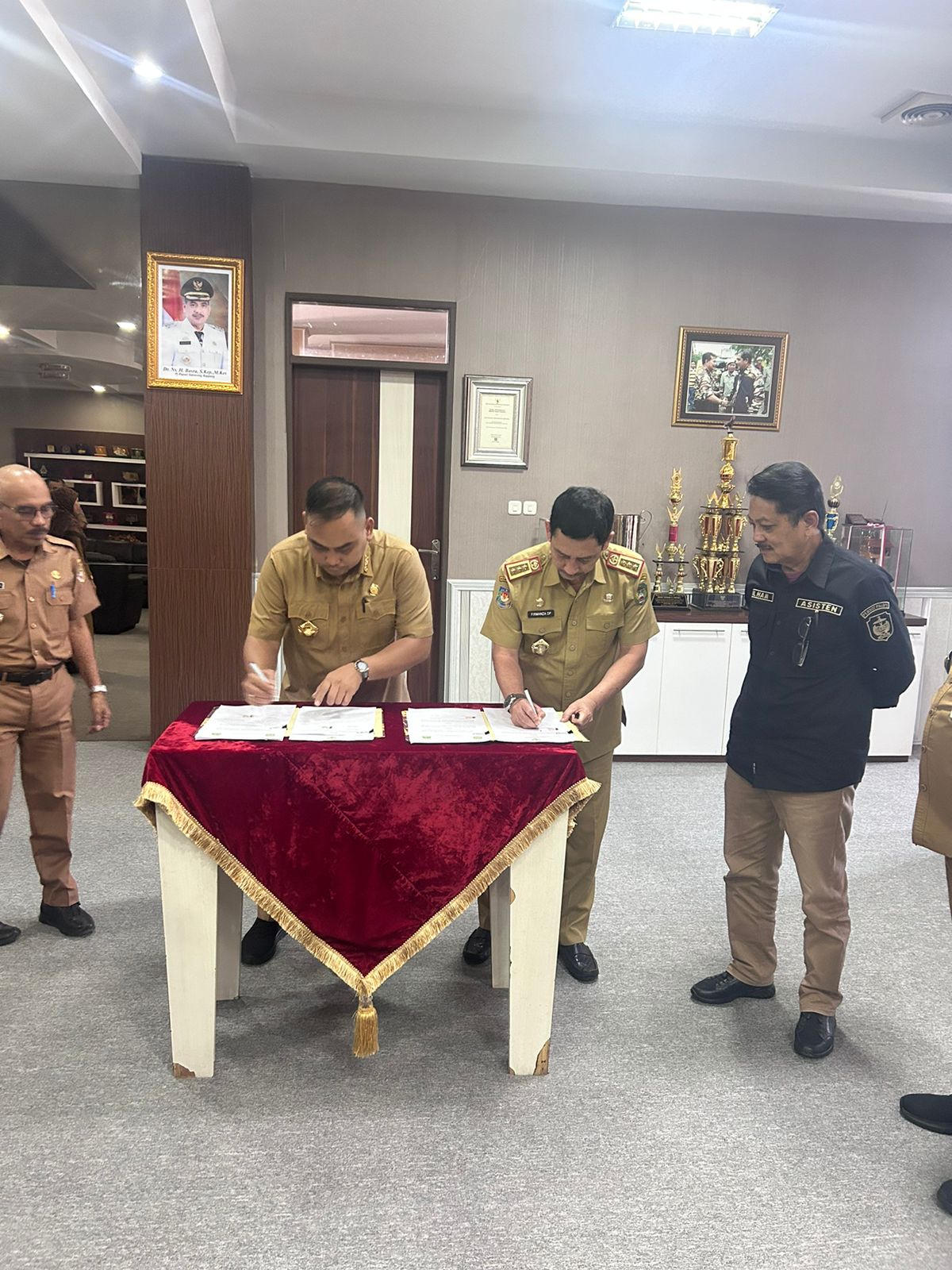 Tingkatkan Kerjasama Antar Daerah, Pemkot Palopo Tandatangani MoU dengan Pemkab Sidrap