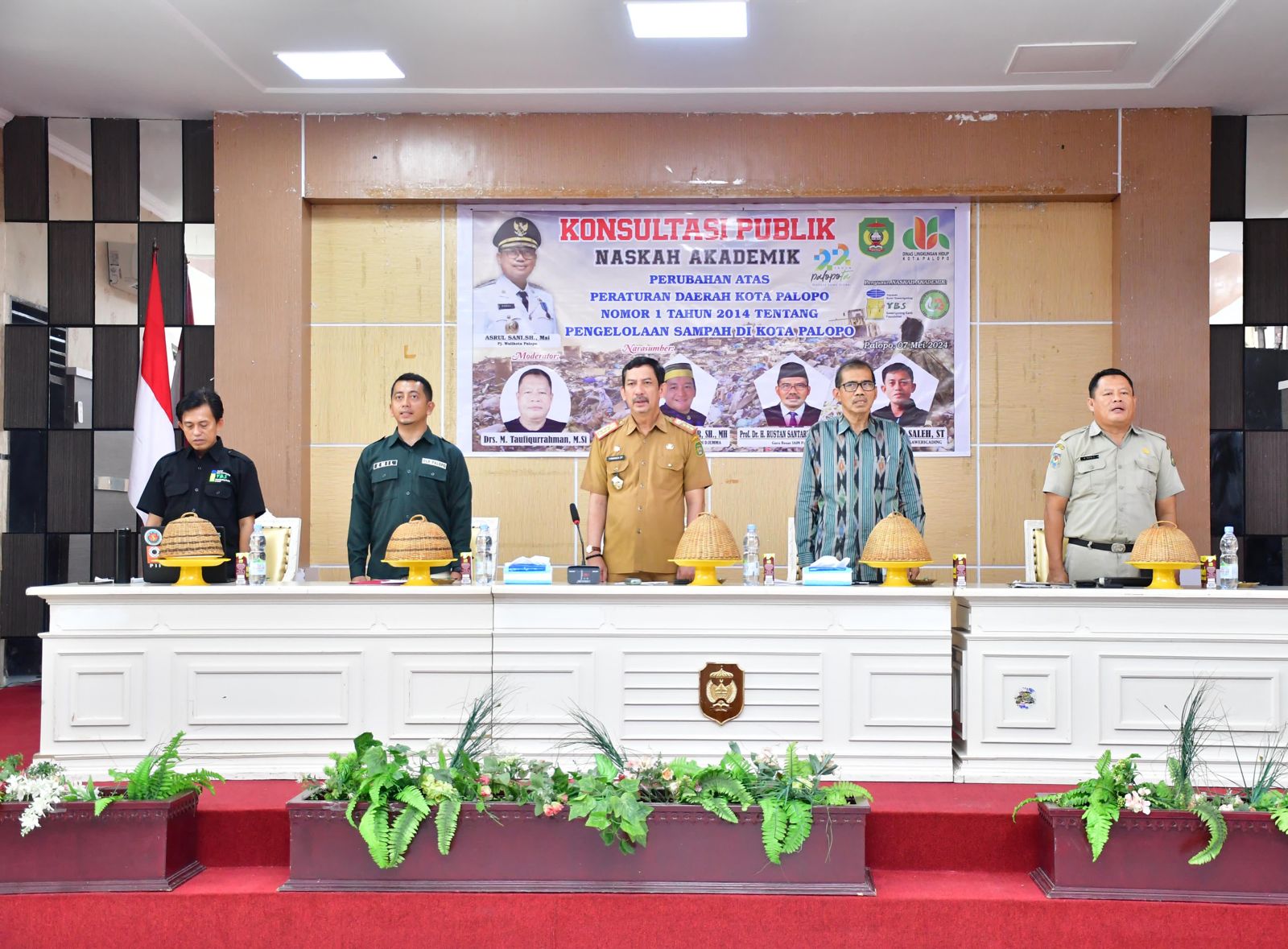 DLH Palopo Gelar Konsultasi Publik Perubahan Perda Tentang Pengelolaan Sampah