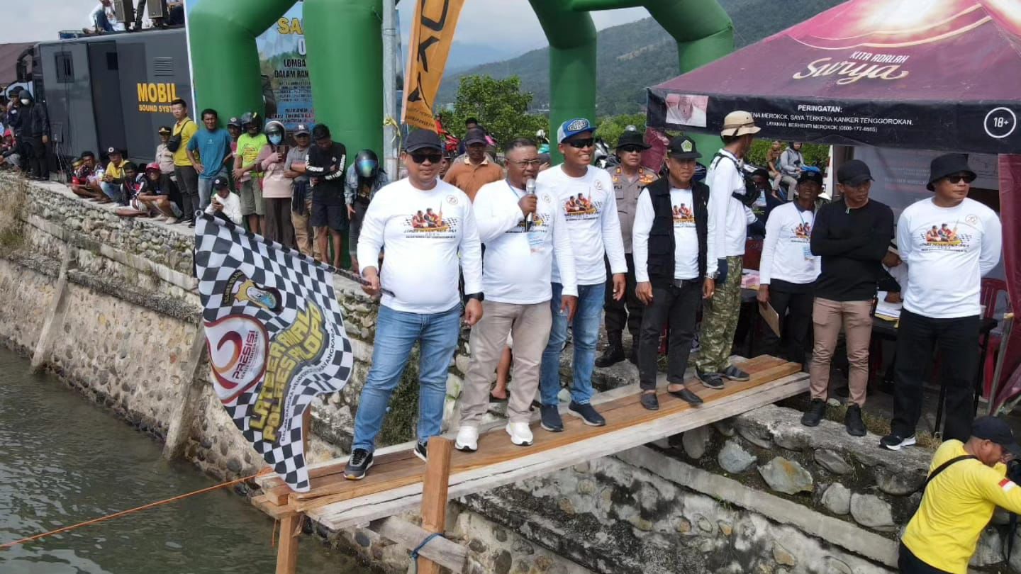 Kontes Perahu Bala-bala Polres Palopo, Pj Wali Kota : Semoga Menjadi Event Tahunan
