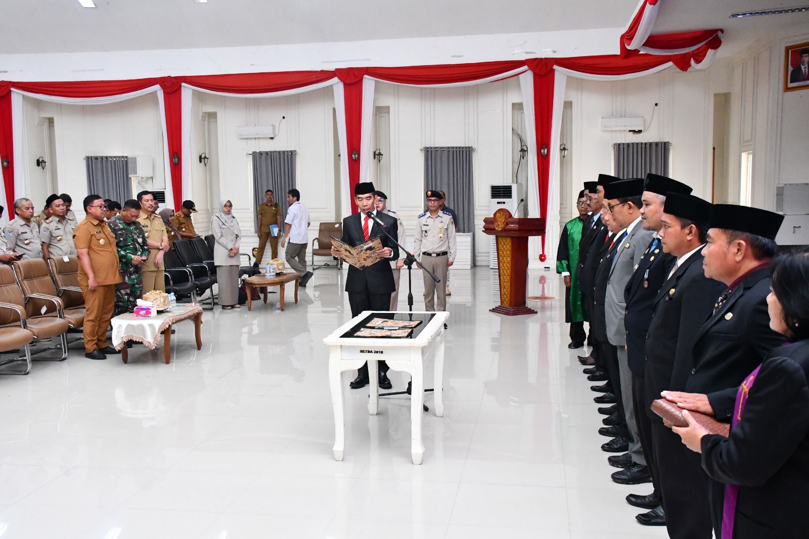 Dilantik Sebagai PPATS, 9 Camat Di Kota Palopo â€œSiap Bantu Masyarakatâ€