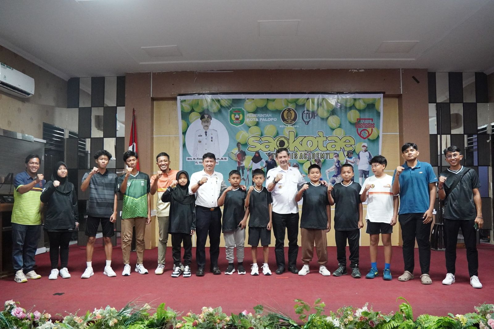 Pj Wali Kota Lepas Atlit Tennis Academy