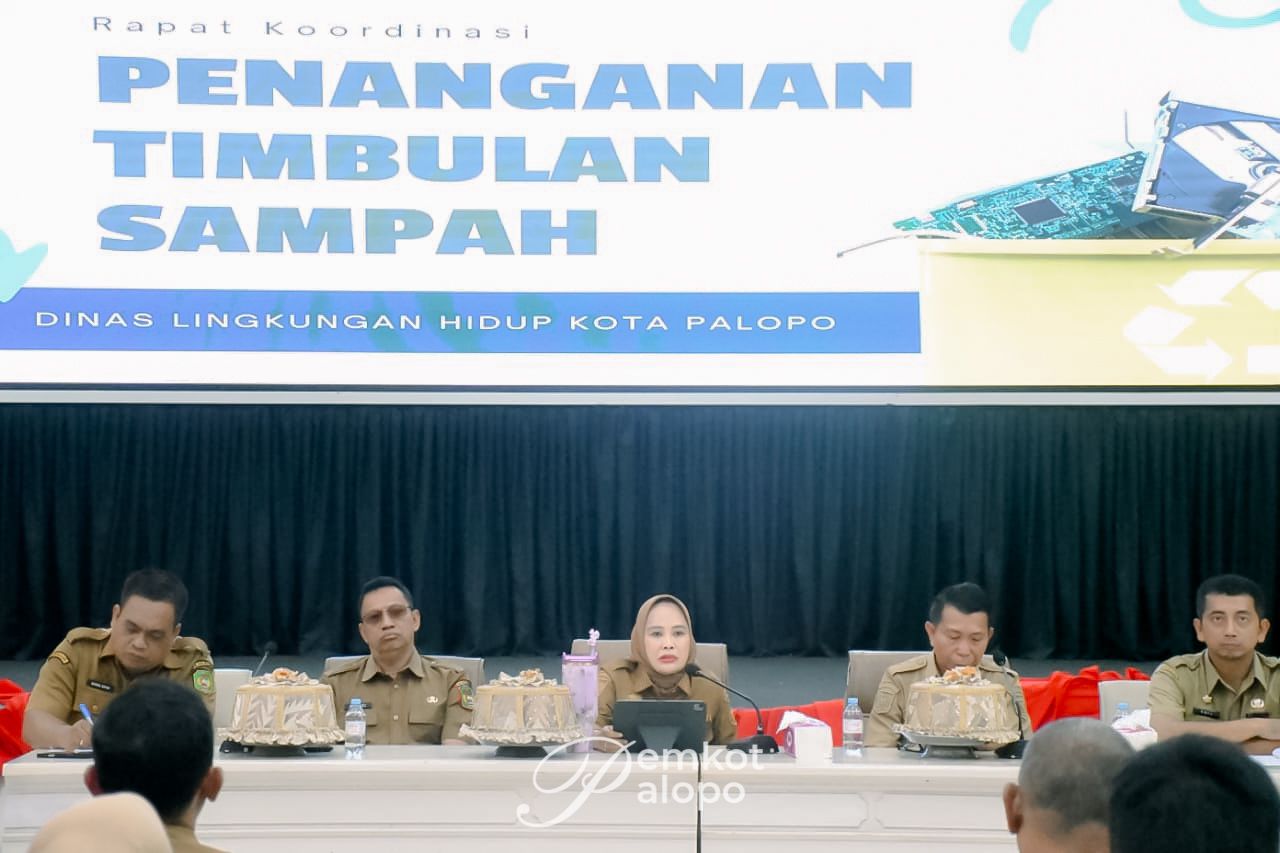 Wali Kota Palopo Pimpin Rakor Penanganan Sampah, Dorong Sinergi Lintas Sektor