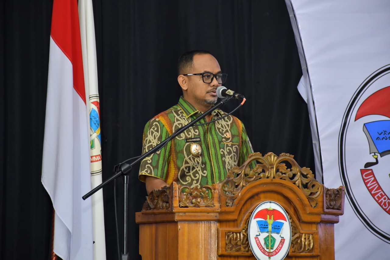 Wakil Wali Kota Palopo hadiri pelantikan Rektor Unanda Palopo