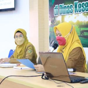 pemanfaatan-media-sosial-whatsapp-dalam-menerima-respon-medali-pon-masyarakat-di-puskesmas-wisata-padang-lambe