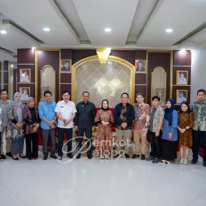 wali-kota-palopo-dan-jajaran-terima-audiensi-bpk-sulsel