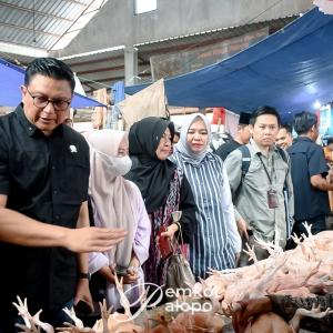 pemkot-palopo-bersama-brigjen-pol-hermawan-pantau-harga-dan-mutu-pangan-di-pnp