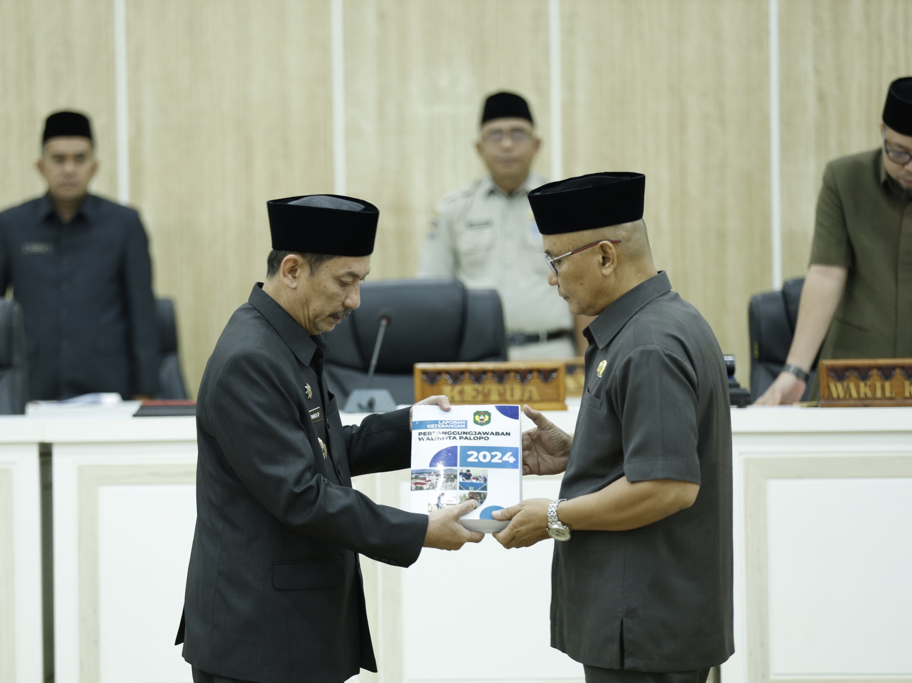 Rapat Paripurna Penyerahan LKPJ Tahun 2024