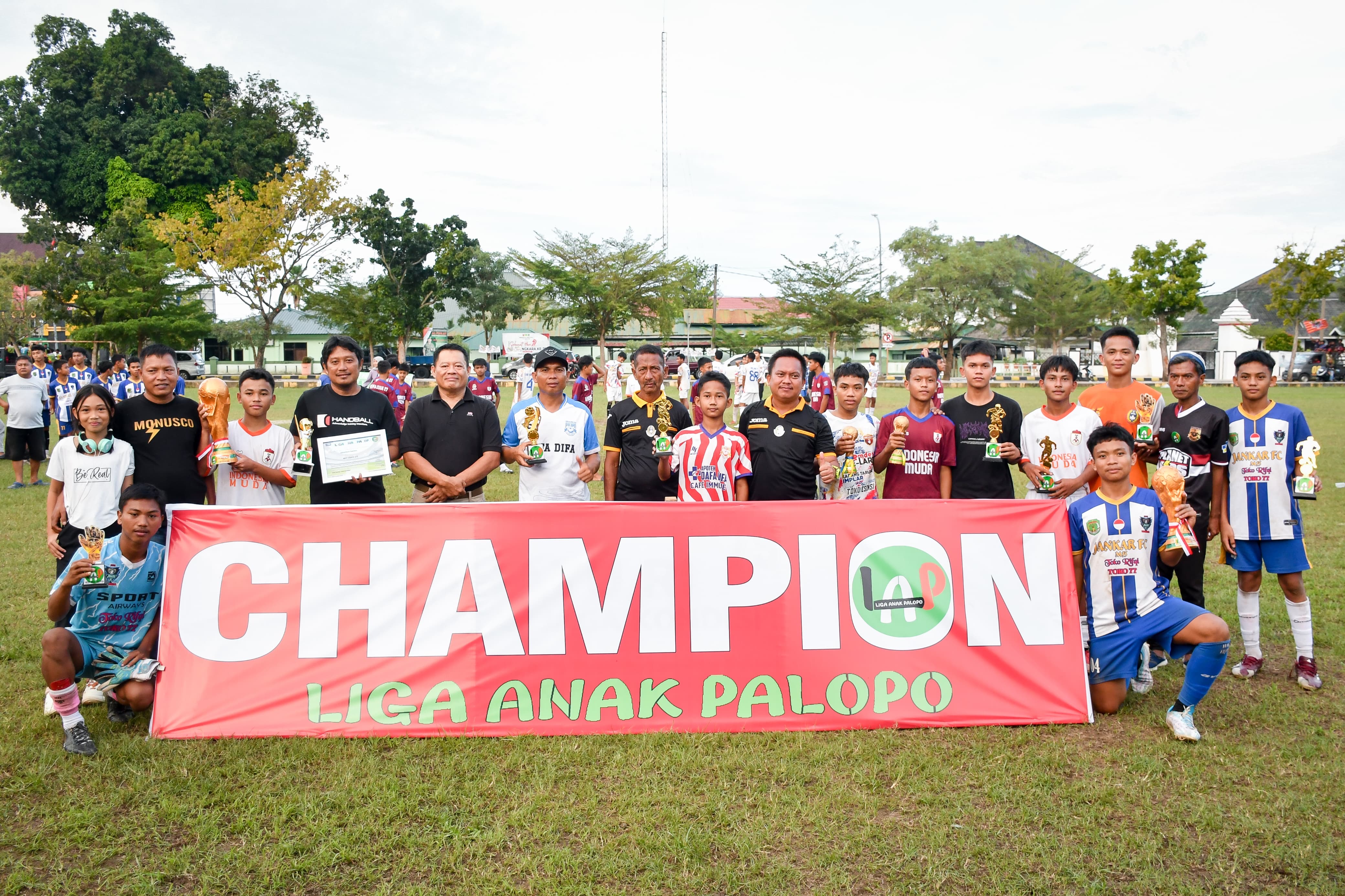 Latih Kemampuan Anak Melalui Event Sepak Bola Liga Anak Palopo