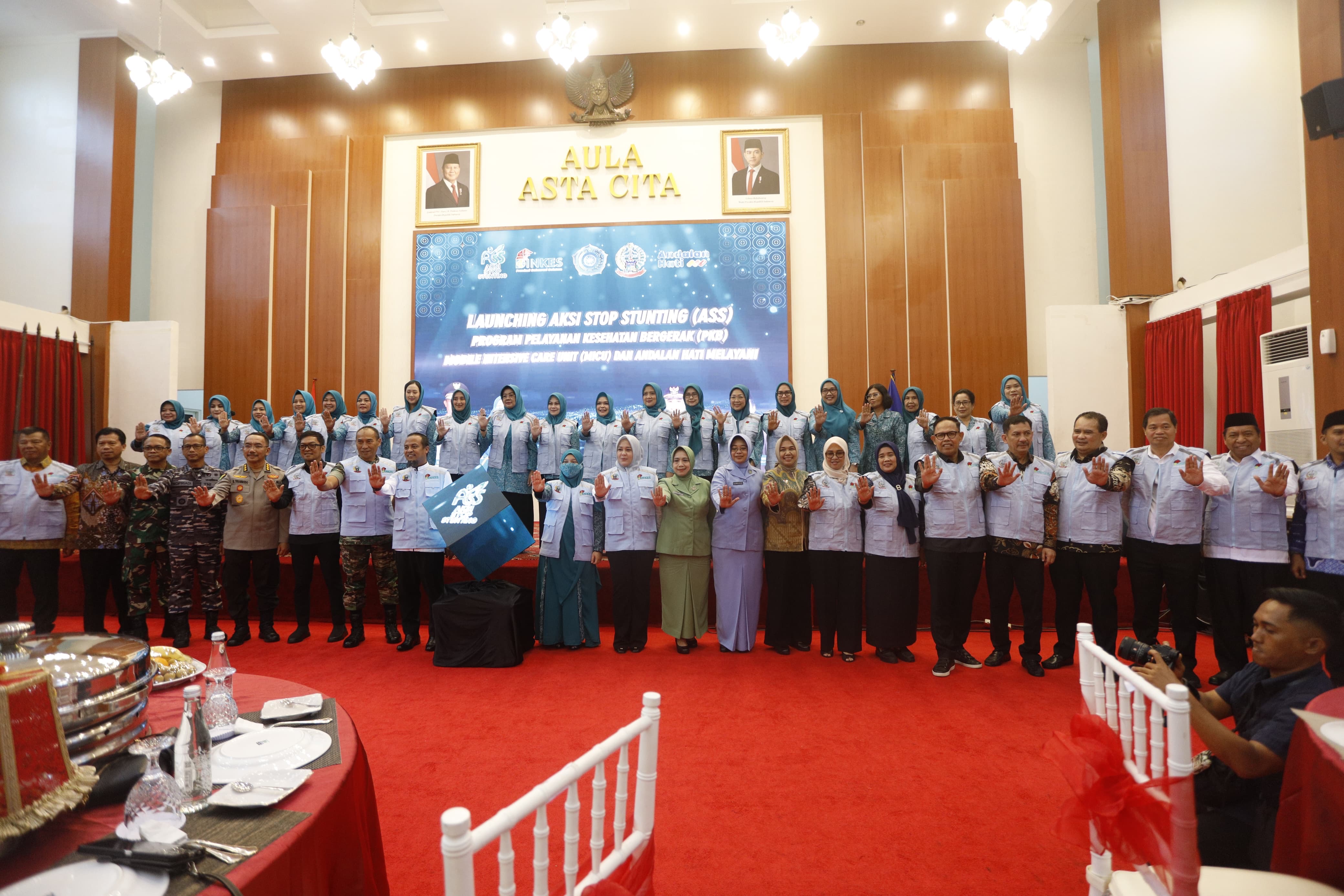 Pj Wali Kota Palopo Dan Pj Ketua TP PKK Hadiri Launching Aksi Stop Stunting Provinsi Sulsel