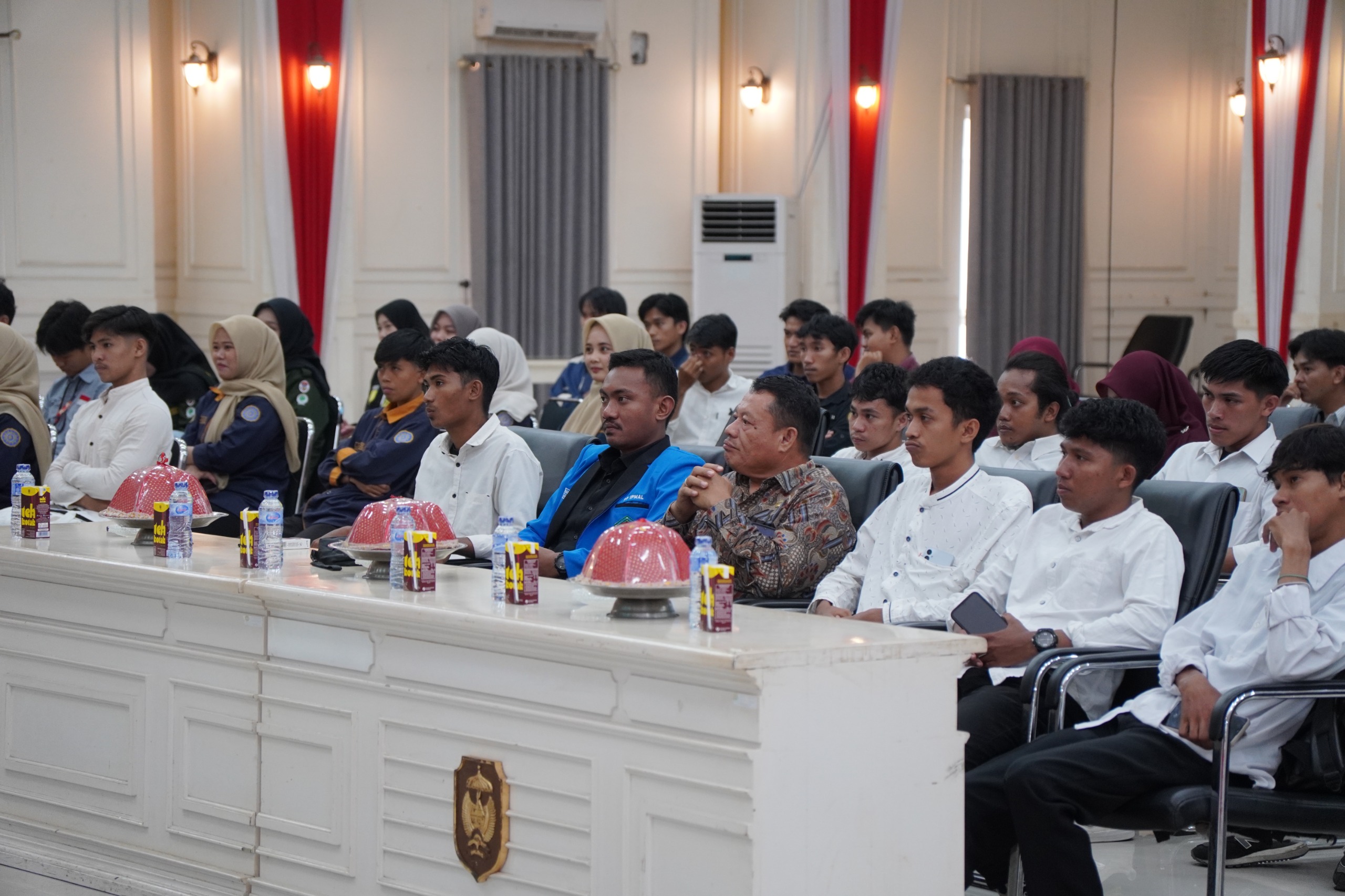 Staf Ahli bidang Kesra menghadiri Pelantikan Pengurus Cabang IPMAL