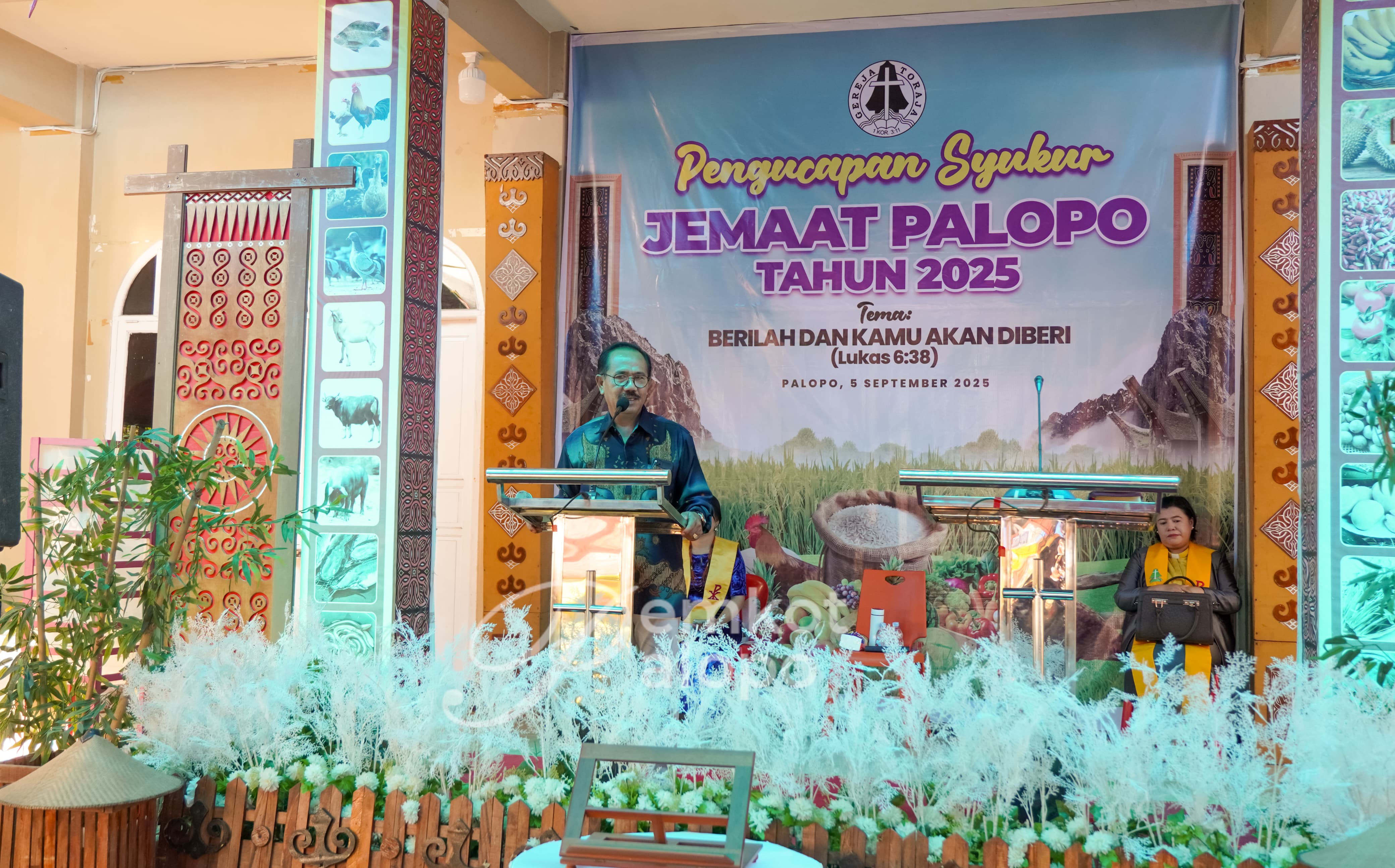 Kadis Transmigrasi Palopo hadiri Ibadah Syukur Gereja Toraja