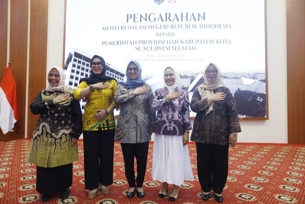 Menjaga Stabilitas dan Kondusifitas jelang akhir tahun, Wali Kota Palopo mengikuti Pengarahan Mendagri