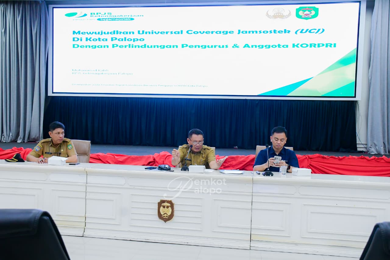 Staf Ahli Kesra menghadiri Sosialisasi BPJS Ketenagakerjaan