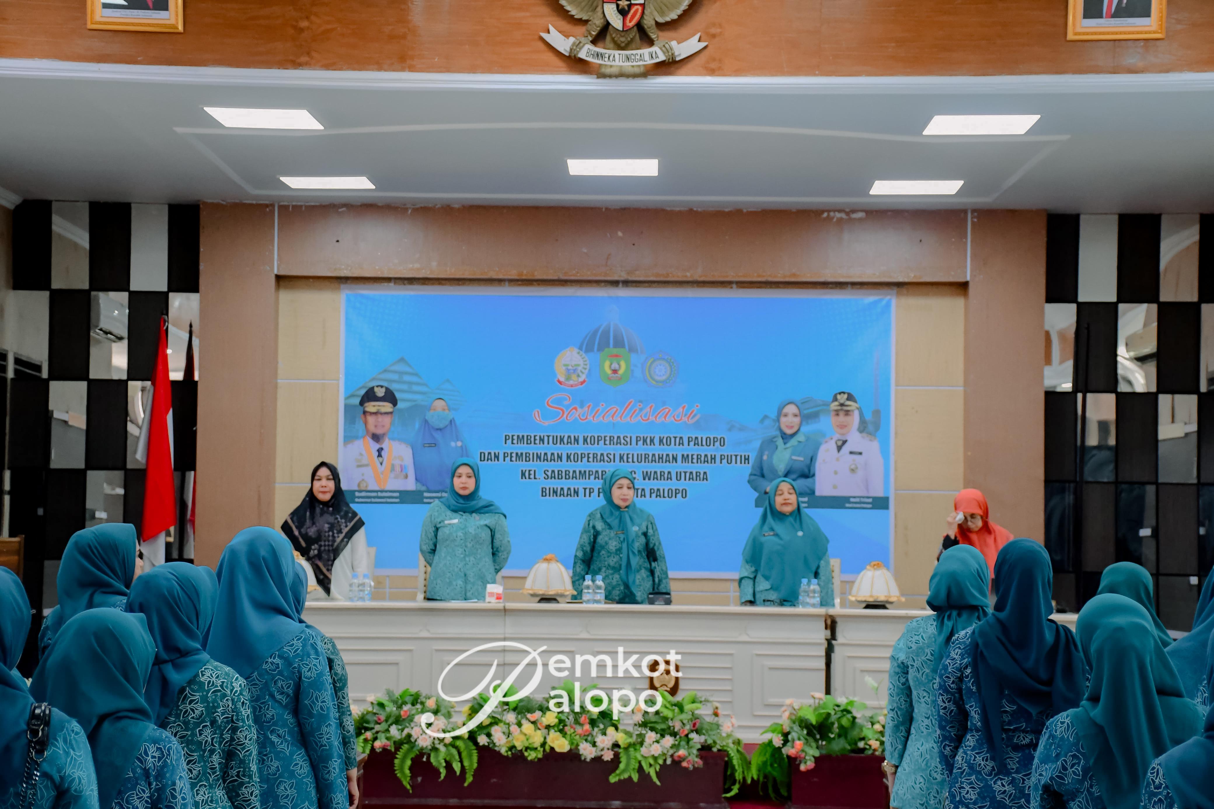 TP-PKK Palopo Sosialisasi Pembentukan Koperasi PKK dan Pembinaan KMP