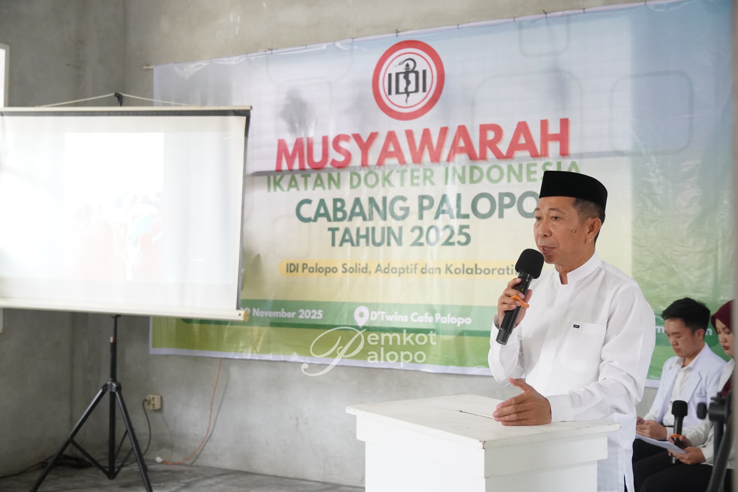 MUSCAB VIII IDI Palopo dibuka secara resmi oleh Plh. Sekda Palopo