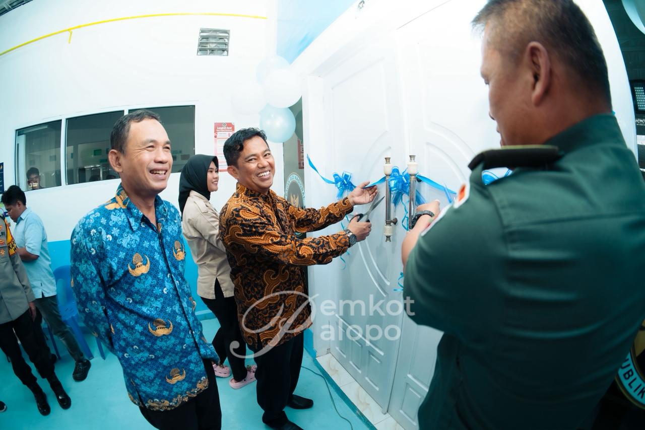 Pj. Sekda Hadiri Launching SPPG Malatunrung