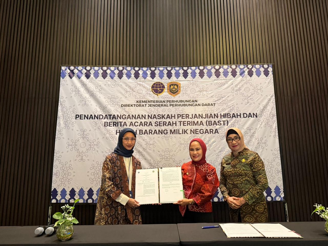 Pemkot Palopo Terima Hibah Bus Sekolah TA. 2025, Perkuat Akses dan Keselamatan Pelajar