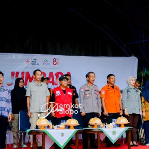 pemkot-palopo-hadiri-dan-buka-jumbara-pmr-tingkat-kota-palopo-2025