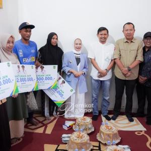 wali-kota-palopo-serahkan-santunan-jkm-kepada-ahli-waris-pelaku-usaha-perikanan