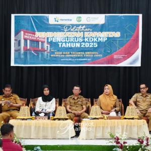 plh-sekda-membuka-secara-resmi-kegiatan-peningkatan-kapasitas-sdm-koperasi-merah-putih-kota-palopo