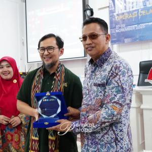 asisten-pemerintahan-dan-kesra-membuka-secara-resmi-kerja-sosial-operasi-celah-bibir-dan-lelangit