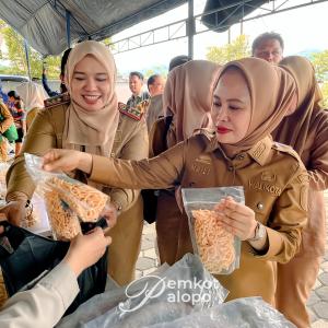 hari-ke-2-gerakan-pangan-murah-jelang-nataru