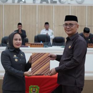 pemkot-palopo-dan-dprd-palopo-sepakati-6-ranperda-dan-kua-ppas-2026