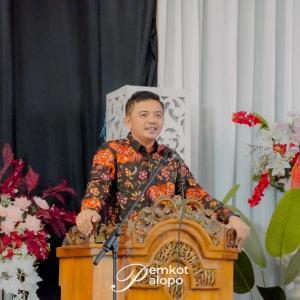 UKJP Palopo Gelar Seminar Nasional Kesehatan Reproduksi di Era Modern