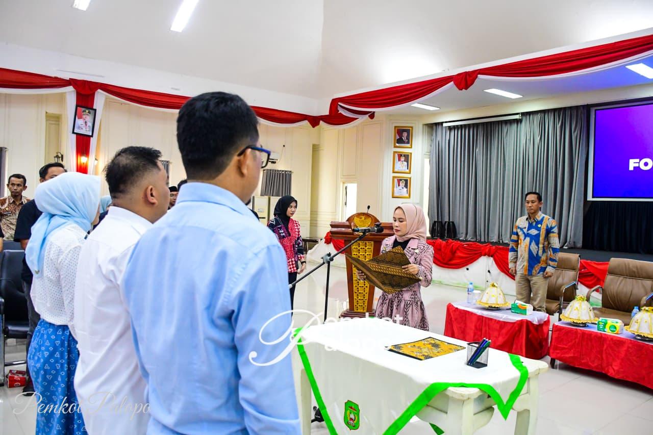 wali-kota-palopo-kukuhkan-pengurus-forum-kota-kreatif-kota-palopo